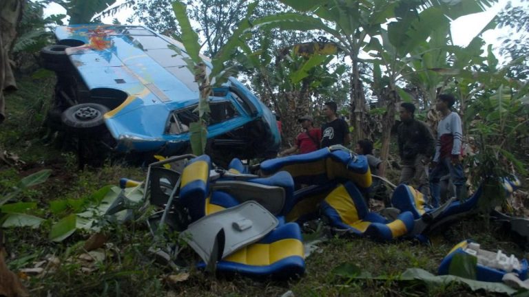 Kumpulan Fakta Hasil Olah TKP Kecelakaan Maut Bus Terjun ke Jurang di Sukabumi